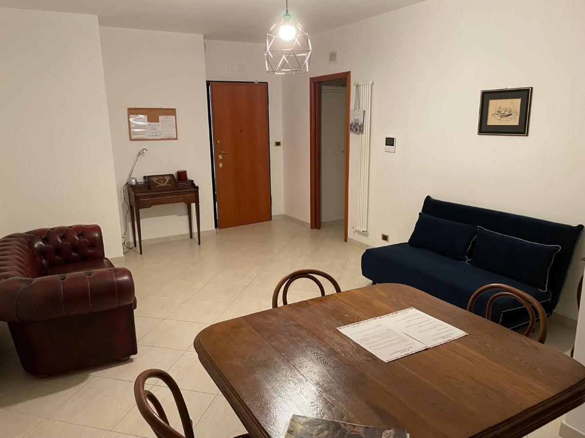 Appartement Casa Giacobelli à Mola di Bari Extérieur photo